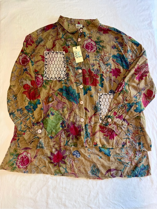 Jaded Gypsy Tops - NWT Jaded Gypsy Windswept Garden Floral Patchwork Blouse S/M Boho
